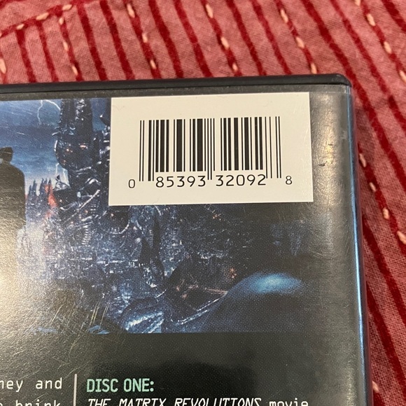Warner Bros. Matrix Revolutions 2 disc widescreen set - Picture 2 of 16